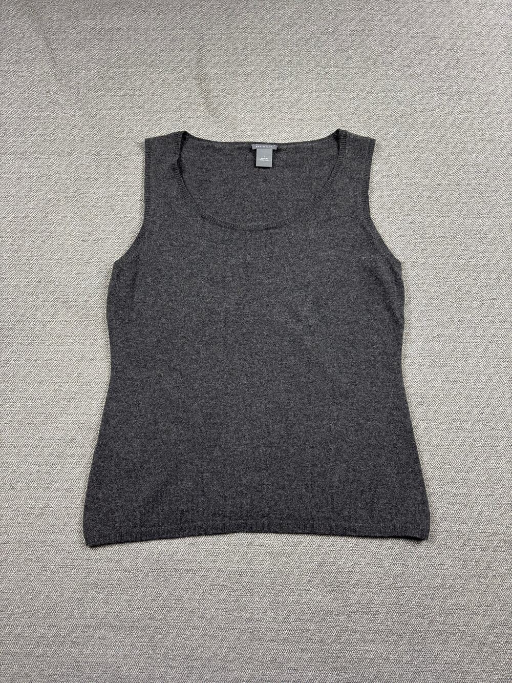 Ann Taylor Sz L Cashmere Blend Vest V Neck Preppy Quiet Luxury Minimalist Gray